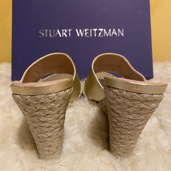 Stuart Weitzman slip-on sandals - Picture 2 of 4